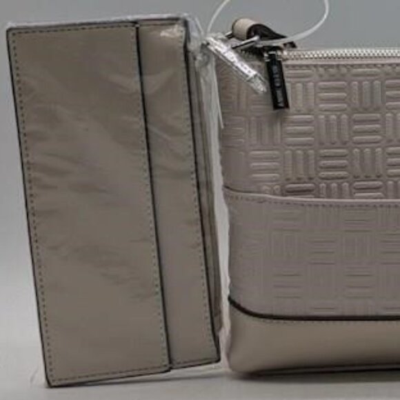 NWT Anne Klein Crossbody with Coin Purse - Picture 3 of 10